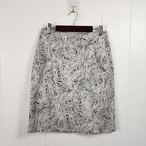 Club Monaco White Black Floral Pencil Skirt High Waisted Rise Office Work Cotton